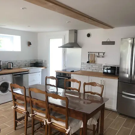 Gîte au calme entièrement rénové Coussay-les-Bois Esterno foto