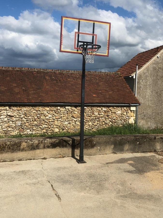Au Calme Entierement Renove